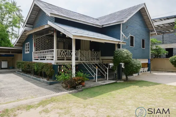 Prime plot in Fishermans village